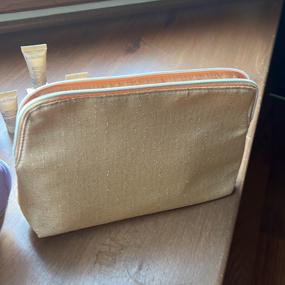 Lacome maker bags both with new samples - Picture 6 of 6